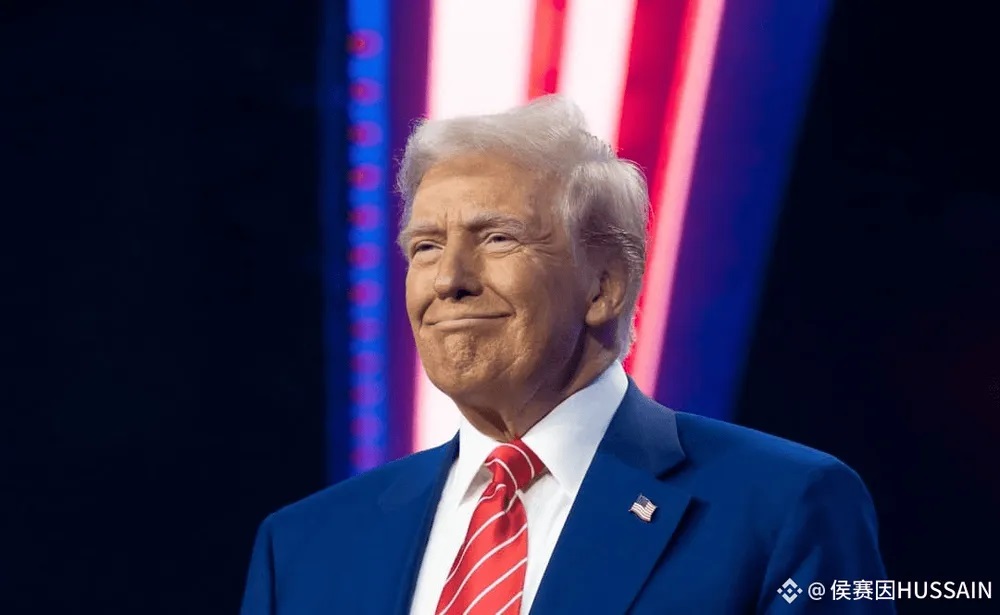 TRUMP TRÊN ĐỒNG TIỀN ĐÔ LA THẾ GIỚI ĐIÊN CUỒNG  